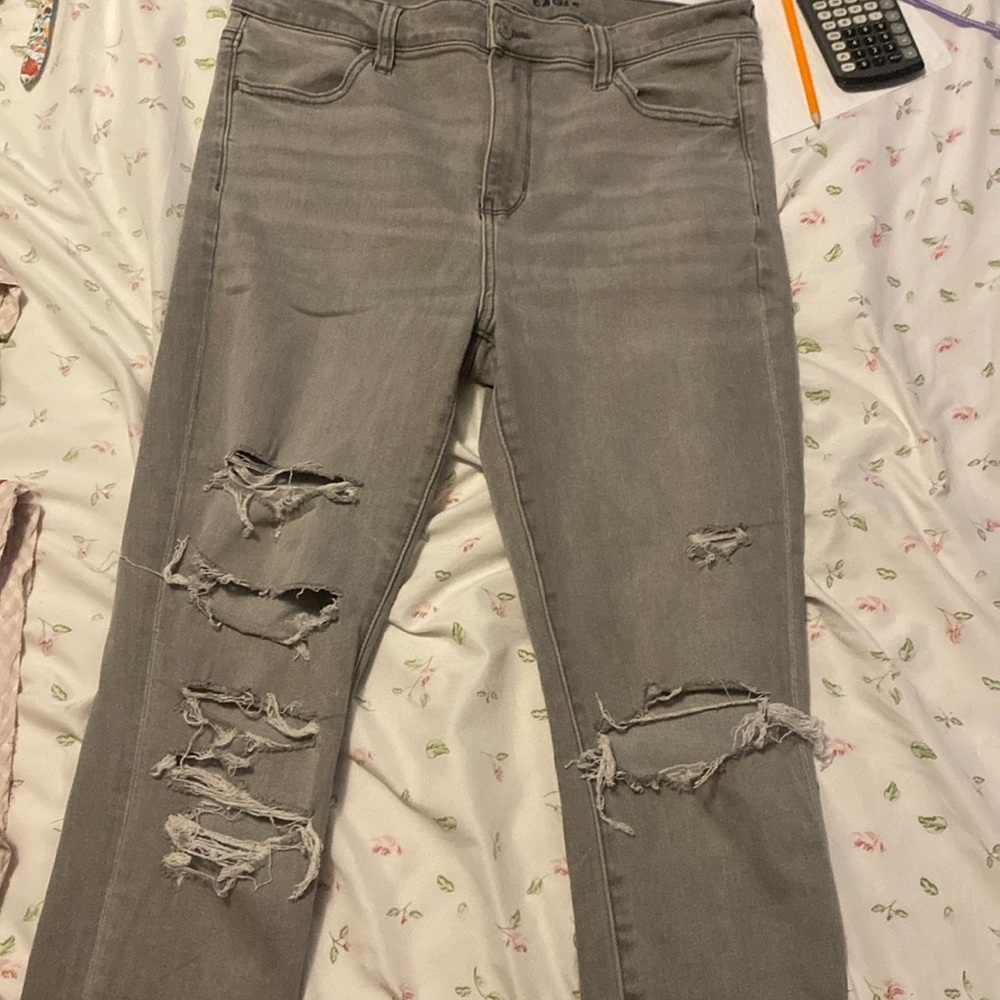 Grey jeans